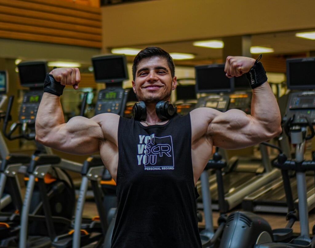 Miért érdemes a klasszikus súlyzós edzést választani a legújabb fitnesztrendek helyett?